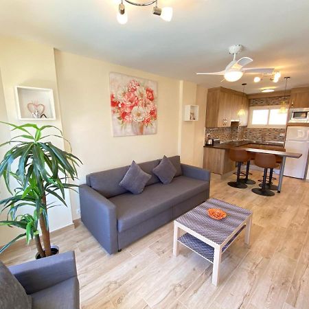 Modern 1 Bedroom Seaside Apartment With Pool Fuengirola Eksteriør billede