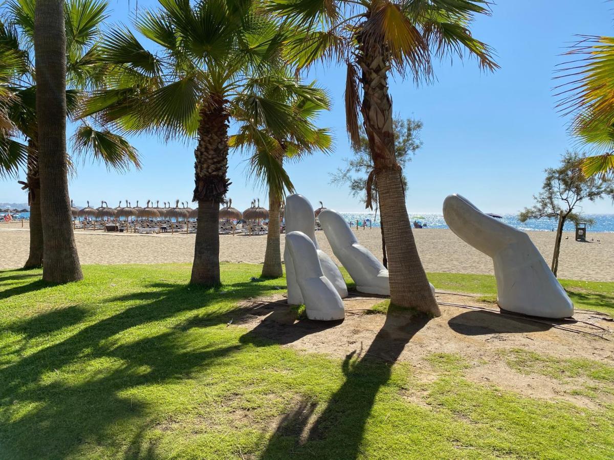 Modern 1 Bedroom Seaside Apartment With Pool Fuengirola Eksteriør billede